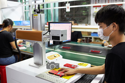 深圳寶安充電寶工廠 專業(yè)車間攝影與宣傳拍攝服務(wù)